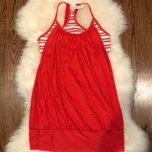 Lululemon No Limits tank top with built in bra 10